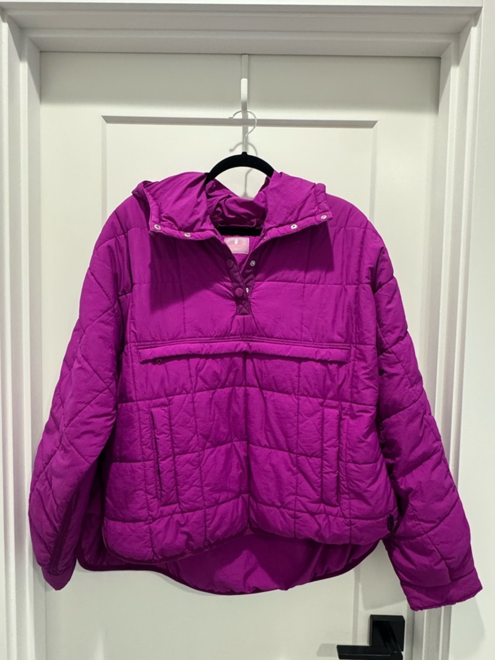 Free People Packable Pippa Pullover - Vivid Violet size L - Picture 2 of 5